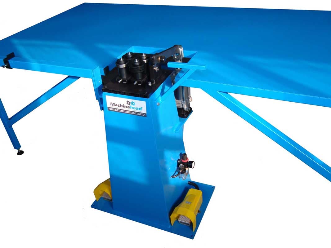 Bending frame machine